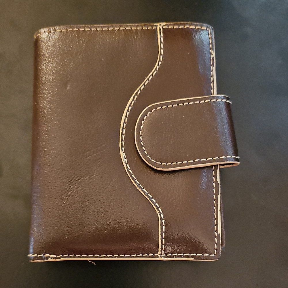 Wilson Brown Key Holder with Leather Finish